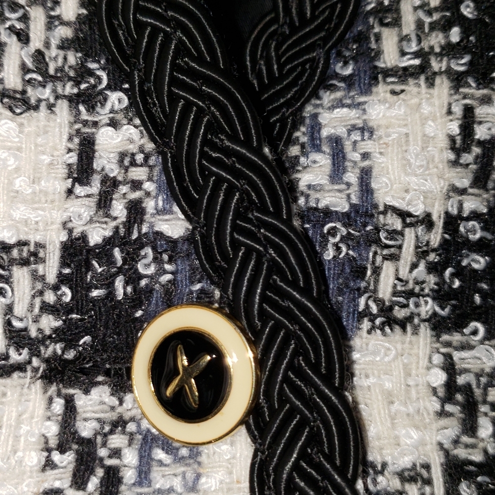 Jacket - Picture 2 of 4